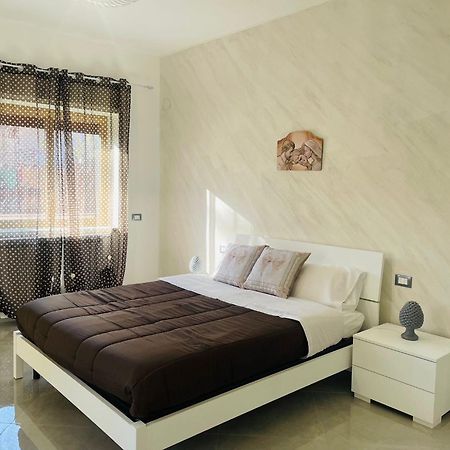ניקולוסי La Pigna Casa Vacanza מראה חיצוני תמונה