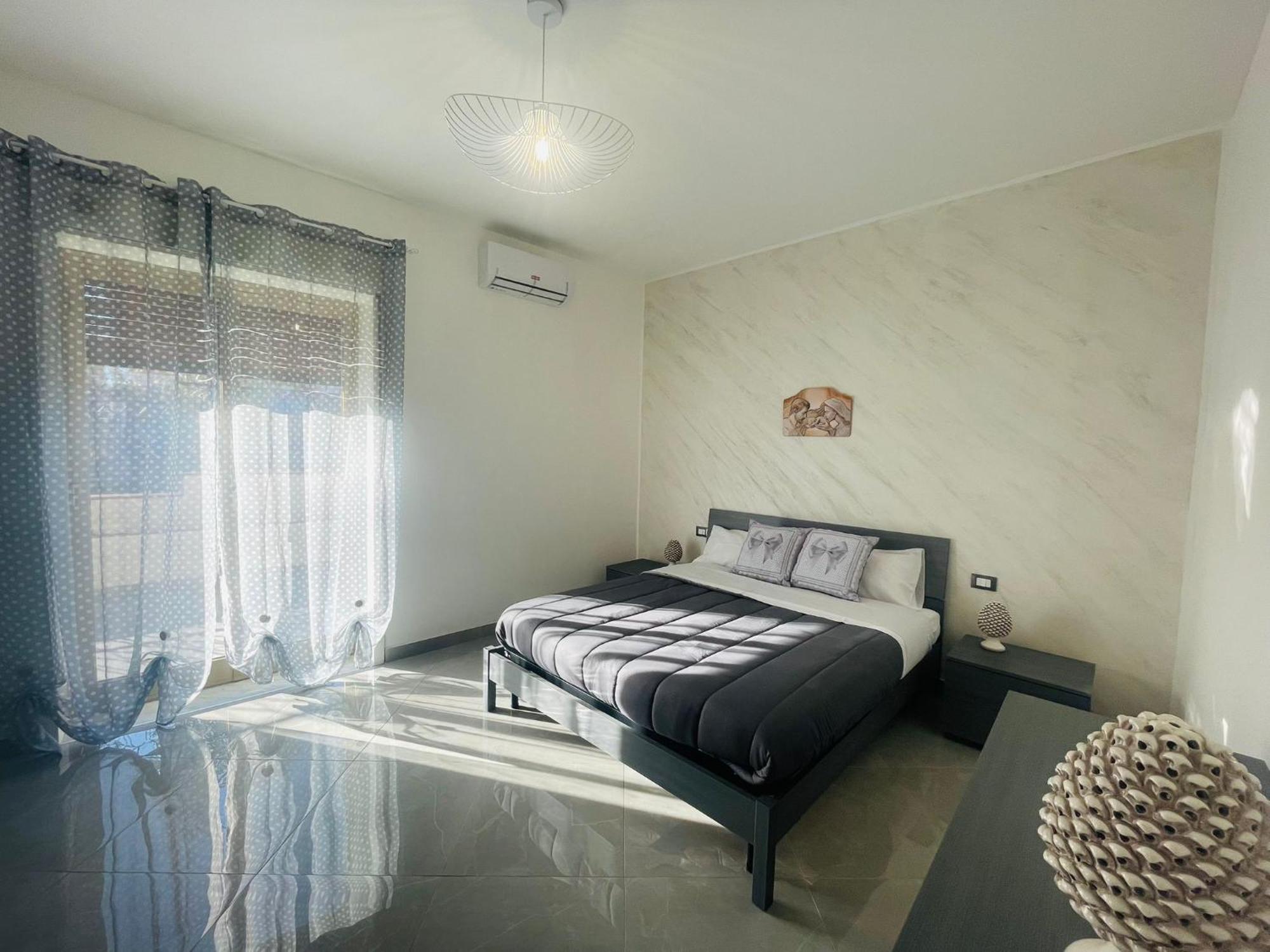 ניקולוסי La Pigna Casa Vacanza מראה חיצוני תמונה