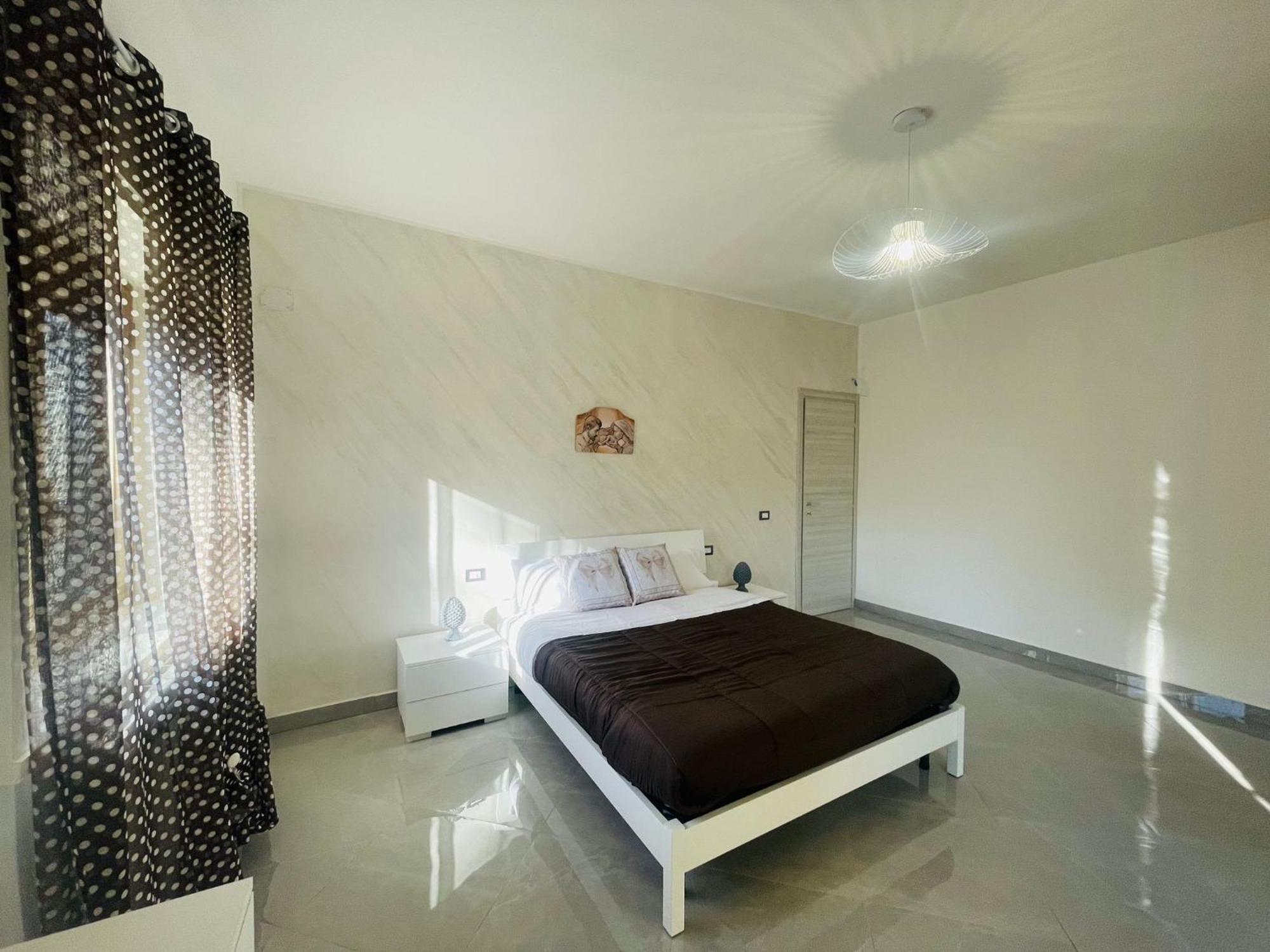 ניקולוסי La Pigna Casa Vacanza מראה חיצוני תמונה